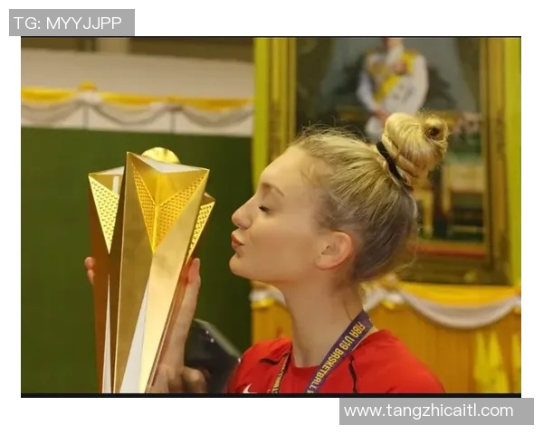 揭秘足球球星大牌迷妹的背后故事 她们如何为爱追随巨星脚步